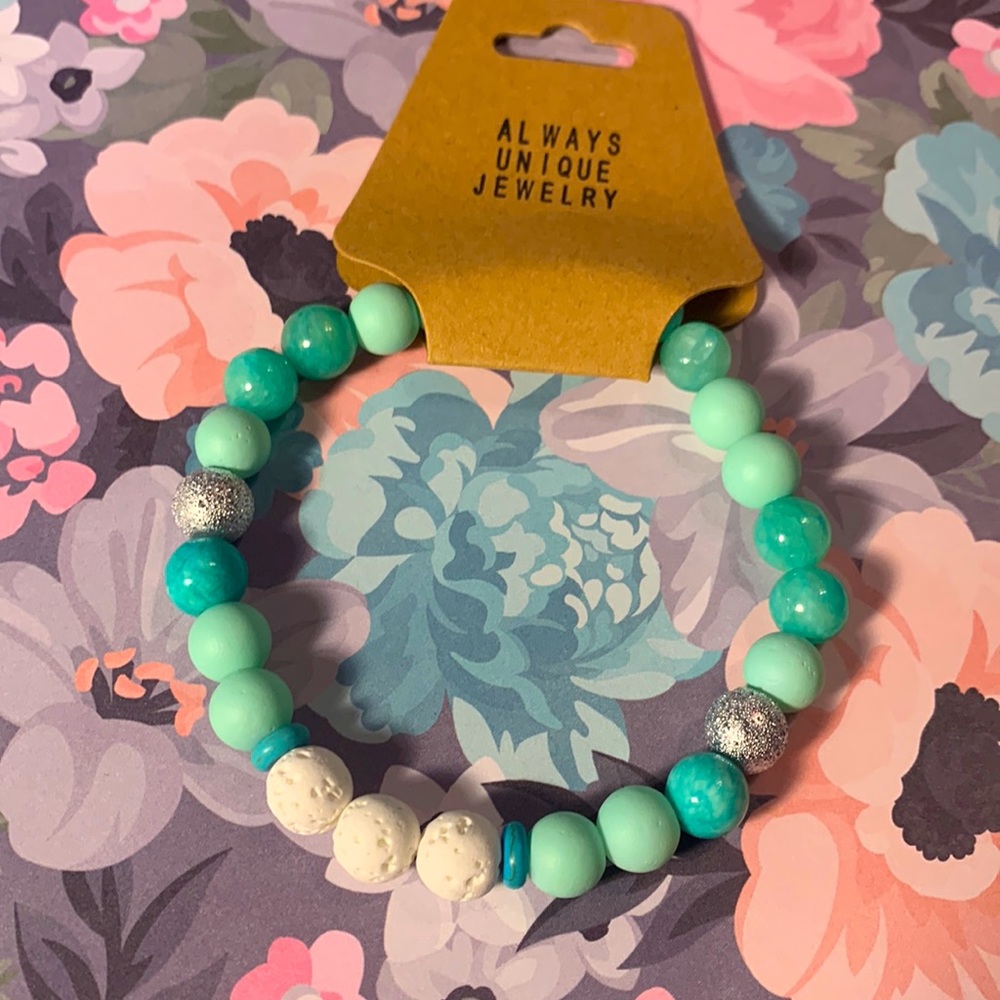 Lava stone stretch bracelet